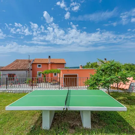 Vikendica 52 Labin (Istria)