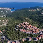 52 Labin (Istria)