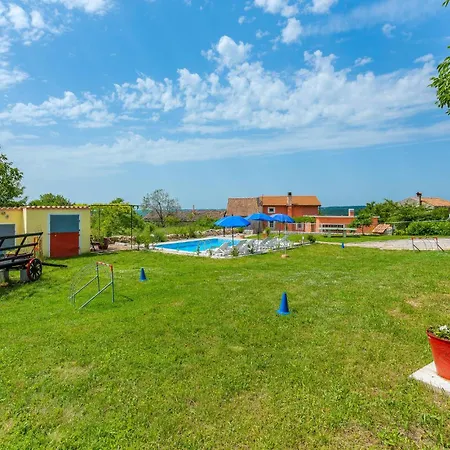52 Vikendica Labin (Istria)